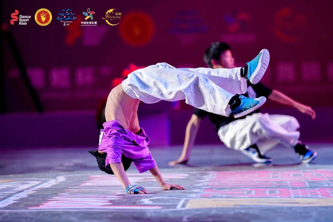 九游娱乐登录-&quot;比赛精彩瞬间合集：视觉盛宴不断&quot;